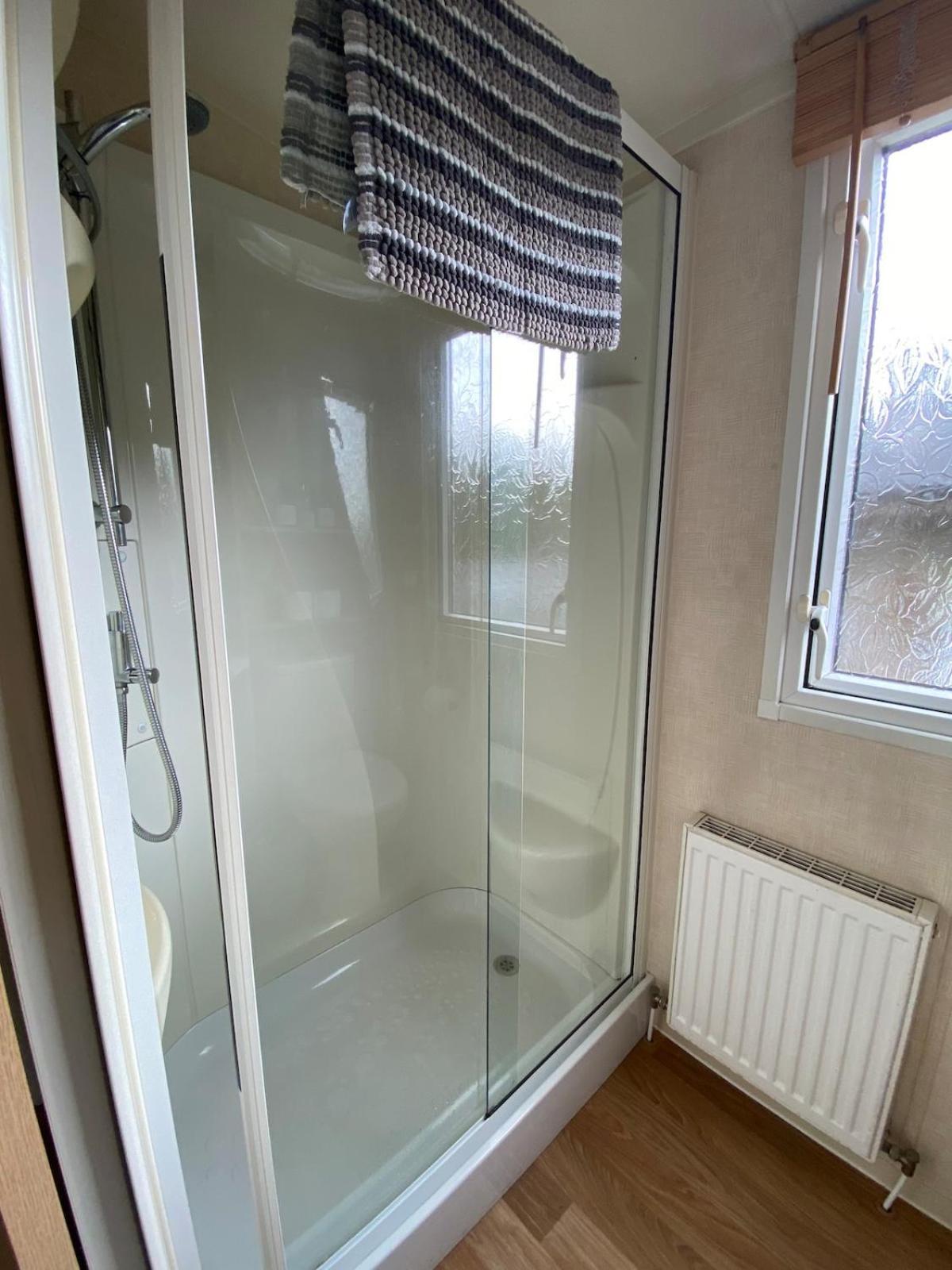 Beautiful Bright Let, 5 Miles From Dornie *